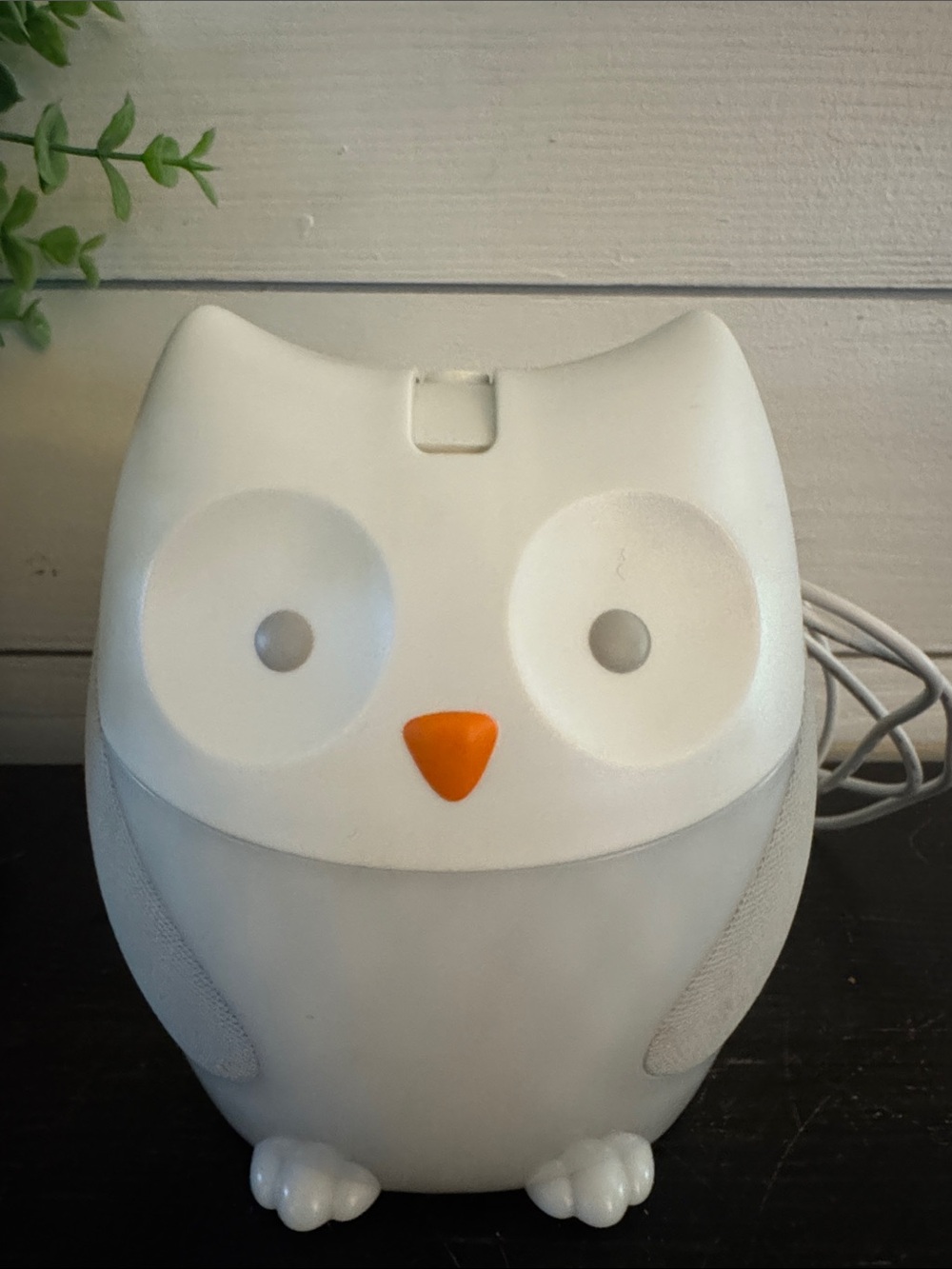 Skip Hop White Owl Night Light with Orange Beak